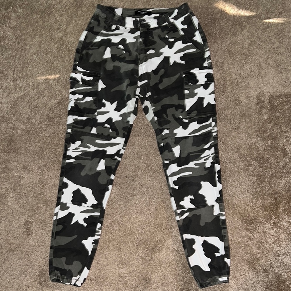 Camouflage Pants with Pockets